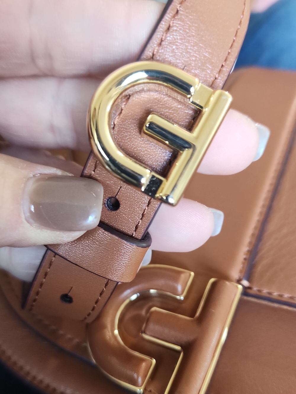Cole Haan Brown Caramel Leather Signature Crossbody Purse Gold Hardware - Picture 16 of 16
